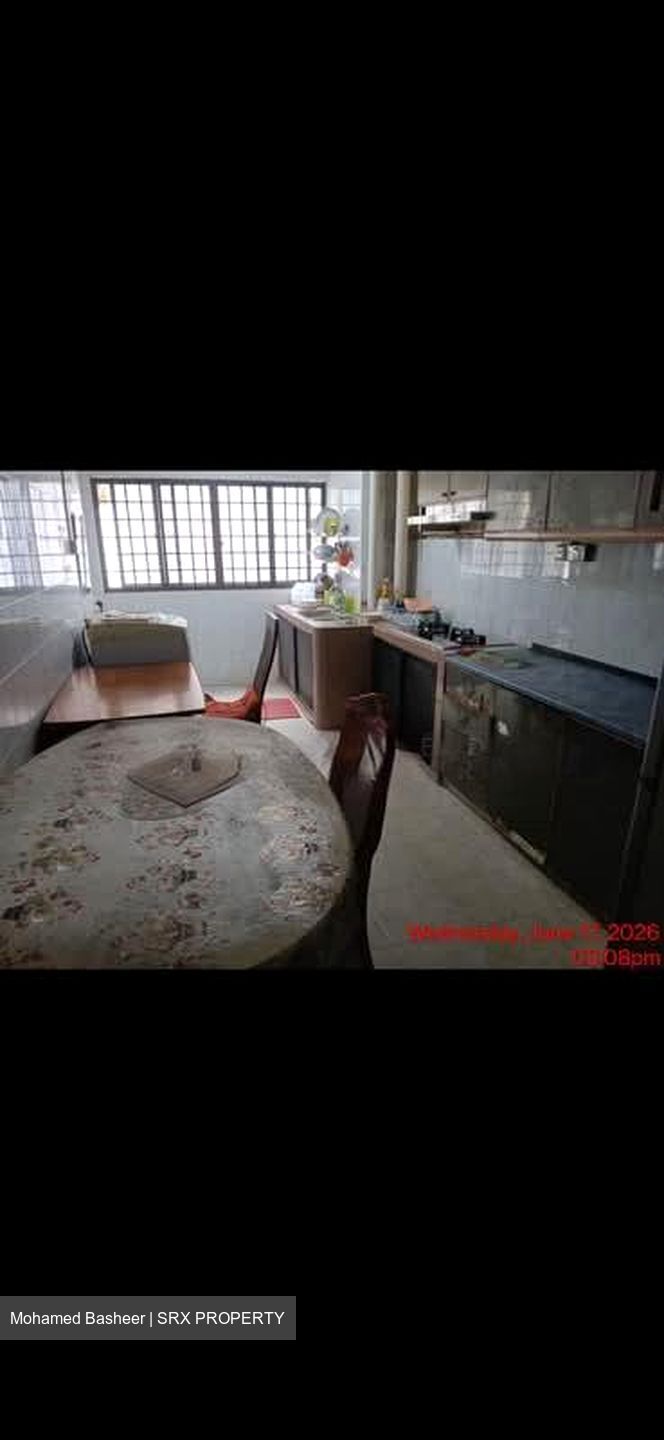 Blk 729 Clementi West Street 2 (Clementi), HDB 3 Rooms #574587351